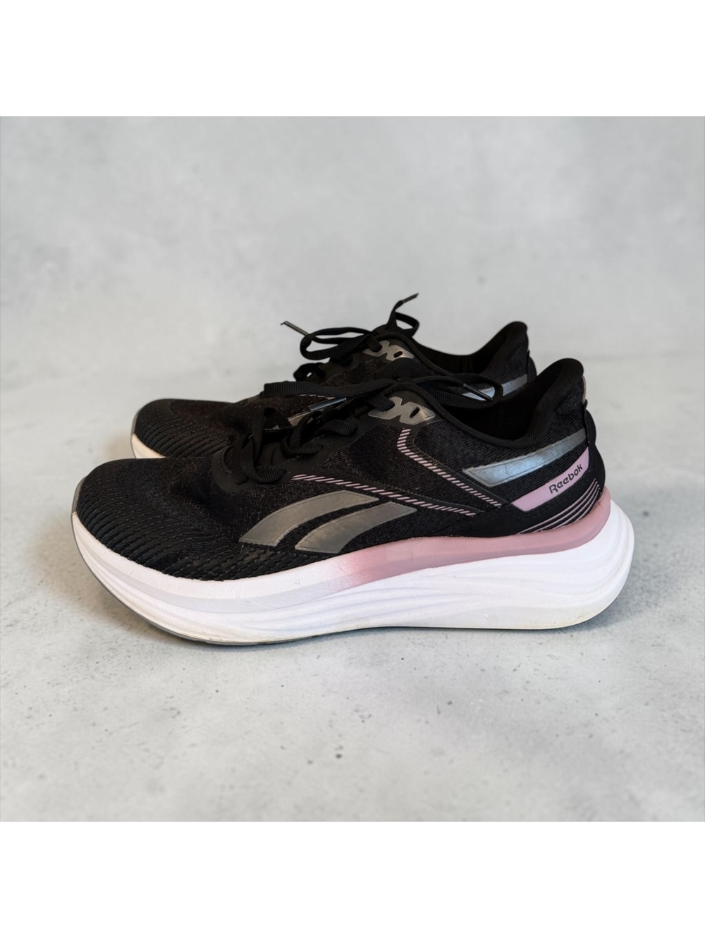 Reebok Women’s Chaos Running Shoes – Black / Pink – Size 10
